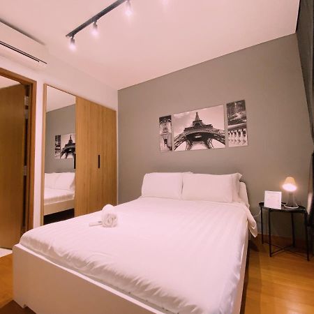 Sky Suites Klcc By Luna กัวลาลัมเปอร์ ภายนอก รูปภาพ