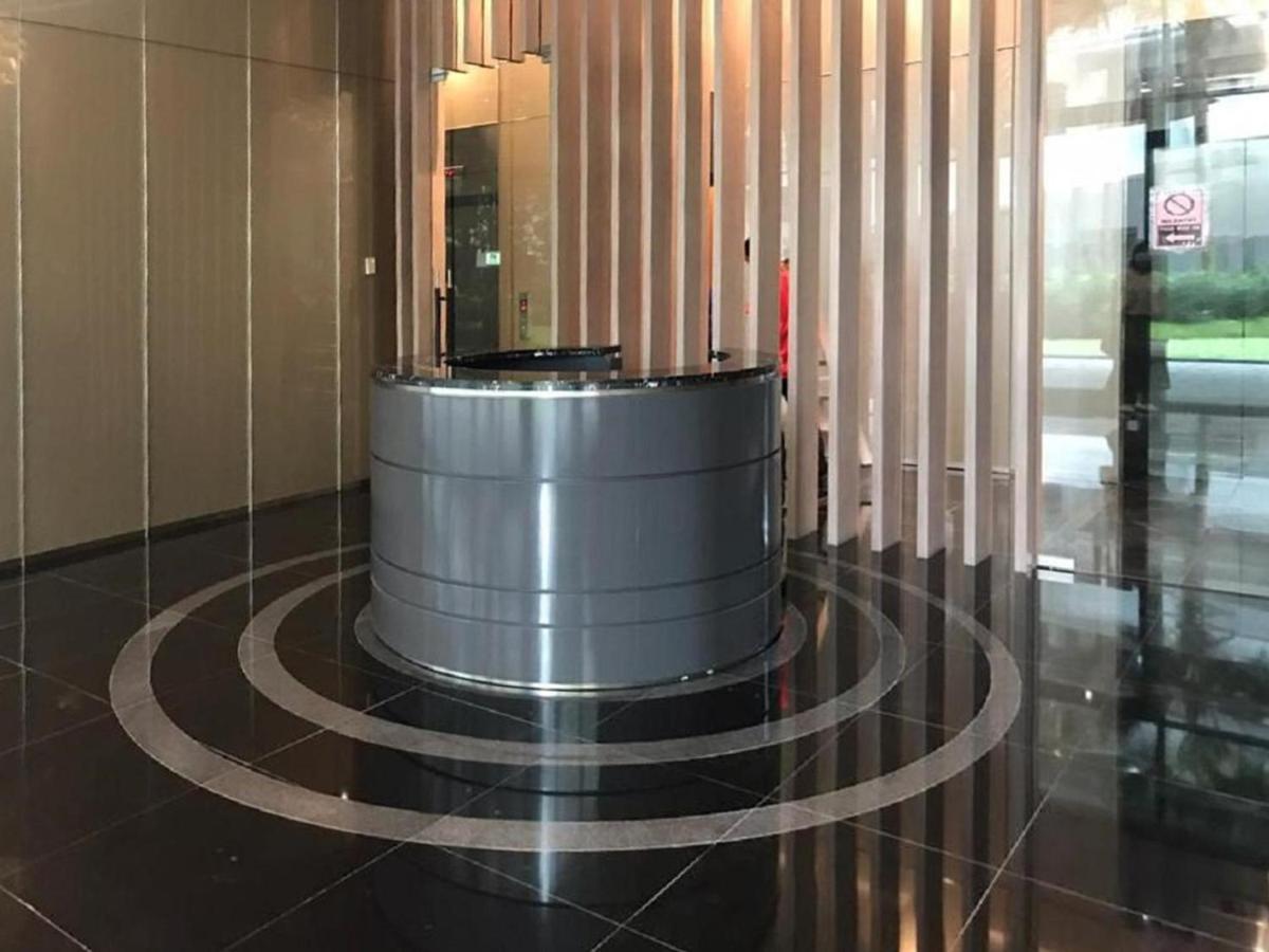 Sky Suites Klcc By Luna กัวลาลัมเปอร์ ภายนอก รูปภาพ
