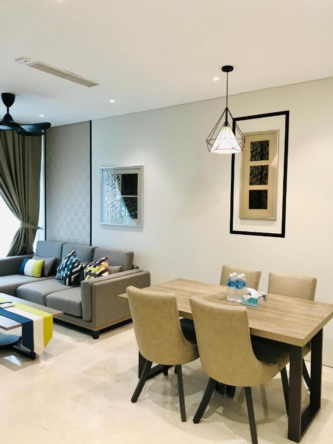 Sky Suites Klcc By Luna กัวลาลัมเปอร์ ภายนอก รูปภาพ