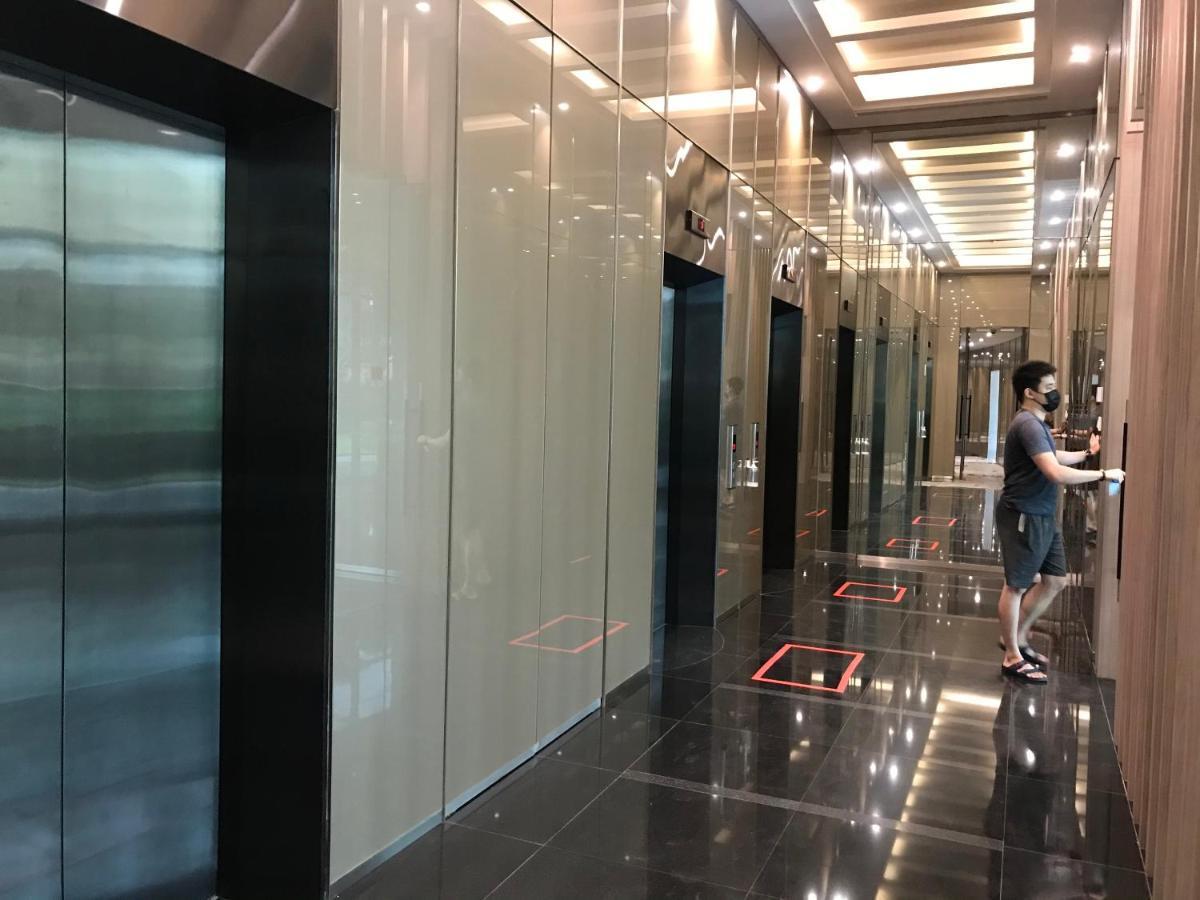 Sky Suites Klcc By Luna กัวลาลัมเปอร์ ภายนอก รูปภาพ
