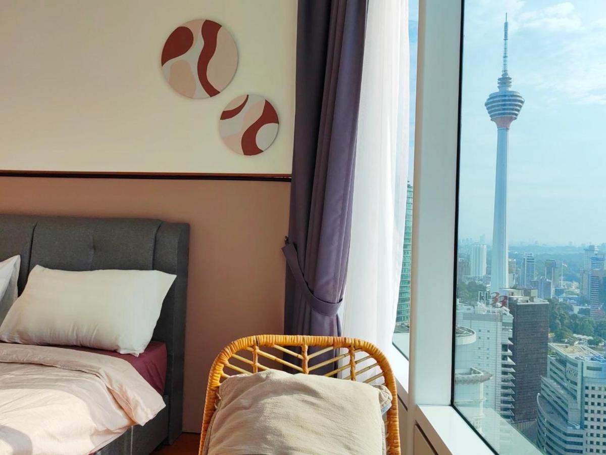 Sky Suites Klcc By Luna กัวลาลัมเปอร์ ภายนอก รูปภาพ