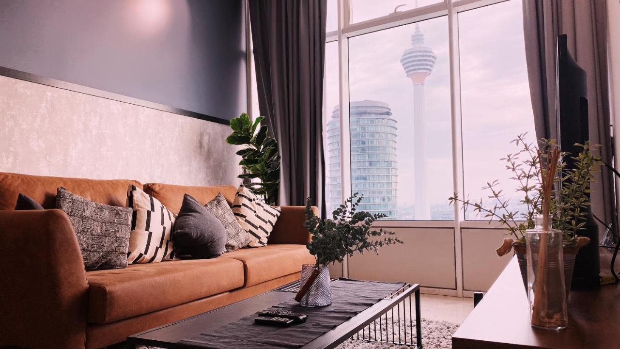 Sky Suites Klcc By Luna กัวลาลัมเปอร์ ภายนอก รูปภาพ