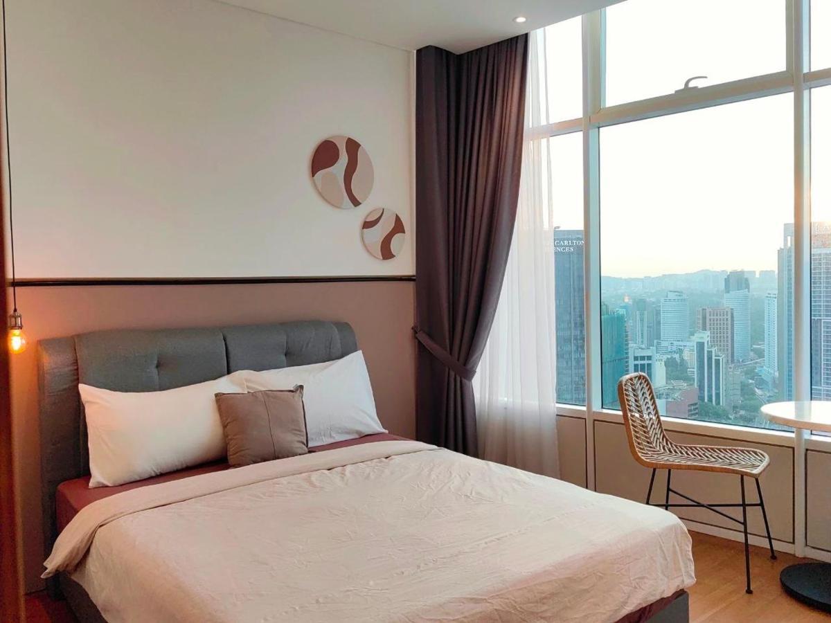 Sky Suites Klcc By Luna กัวลาลัมเปอร์ ภายนอก รูปภาพ